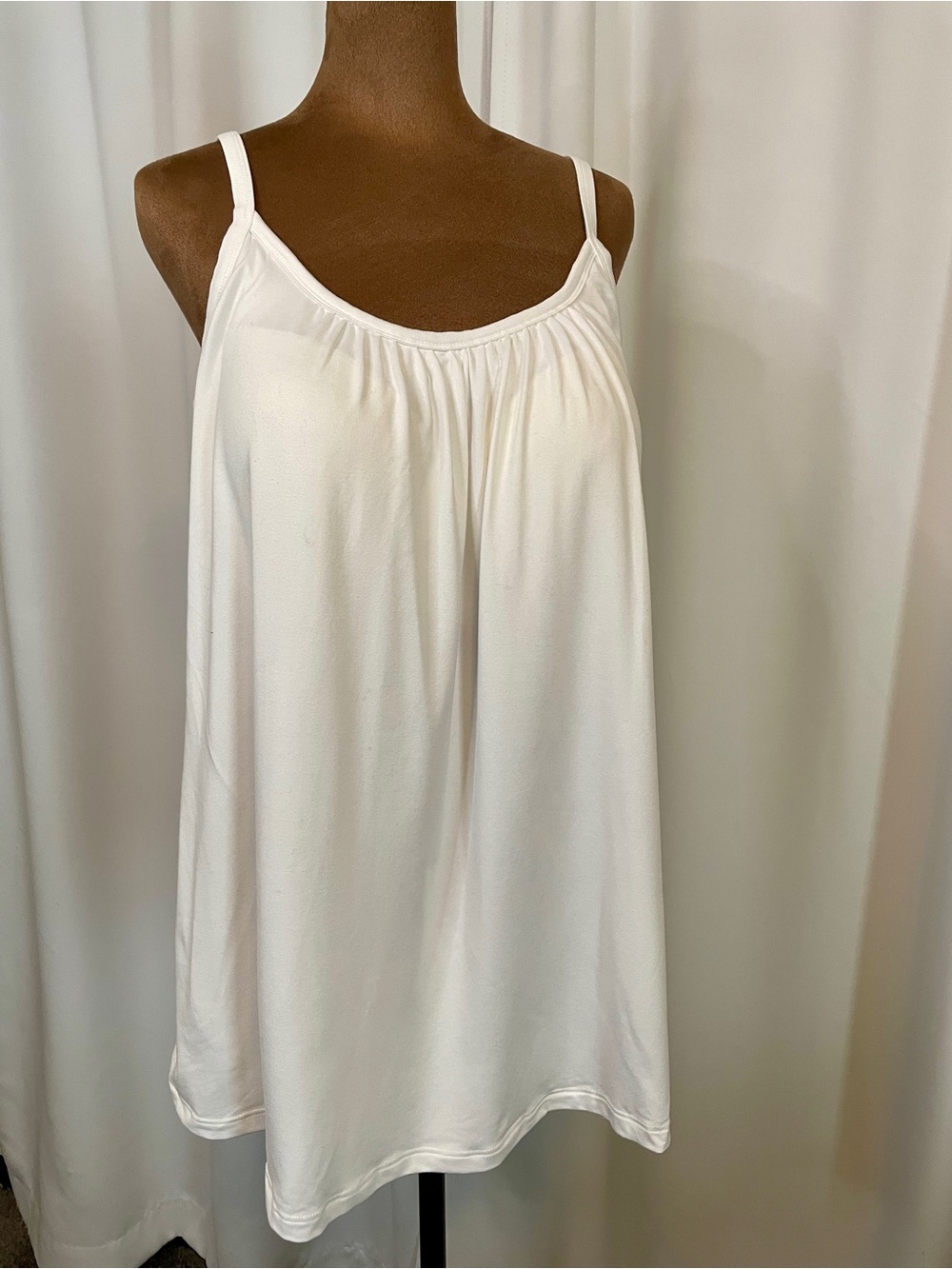 NWOT. Classic White Women's Camisole Tank Top